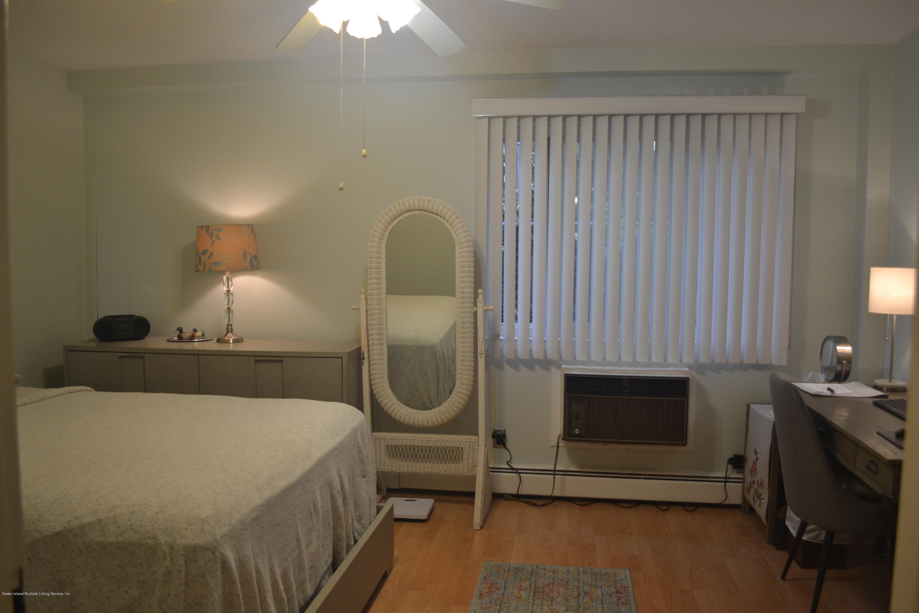 3747 Amboy Road, Unit 3A Staten Island, NY 10308 - Photo 15 of 20 B387CCF5-1828-47AD-83F7-0222E46BCE0D