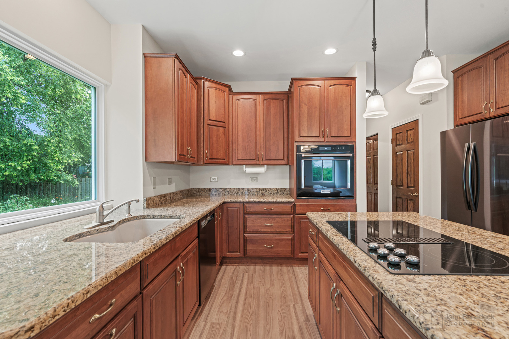1109 Ravinia Drive Gurnee, IL 60031 - Photo 6 of 38 Gallery Image 6
