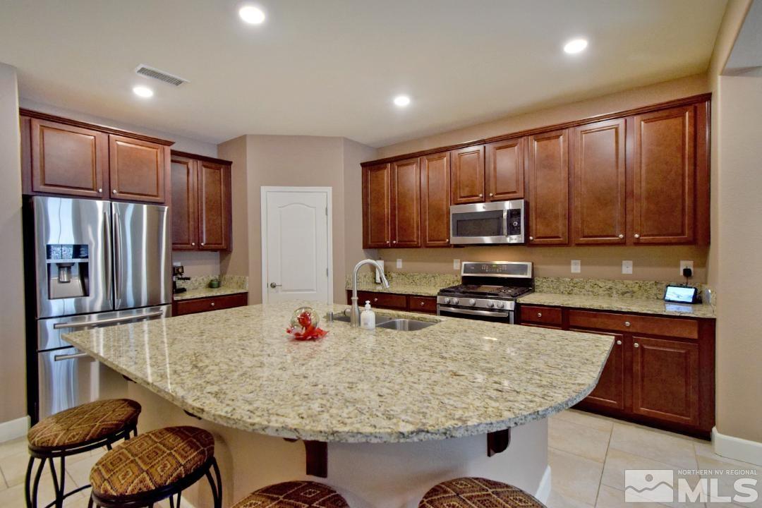 440 Apulia Court Reno, NV 89506 - Photo 6 of 29 Photo 6