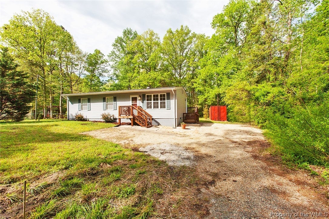 8617 Diascund Road Lanexa, VA 23089 - Photo 3 of 23 Gallery Image 3