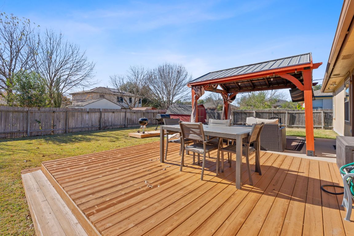1203 Crossvine Way Pflugerville, TX 78660 - Photo 20 of 22 a view of swimming pool with sitting area
