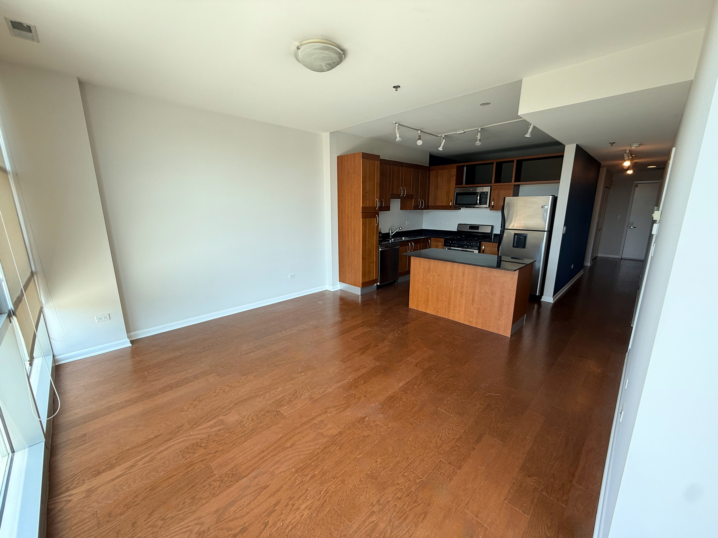225 South Sangamon Street, Unit 310 Chicago, IL 60607 - Photo 2 of 10 Gallery Image 2