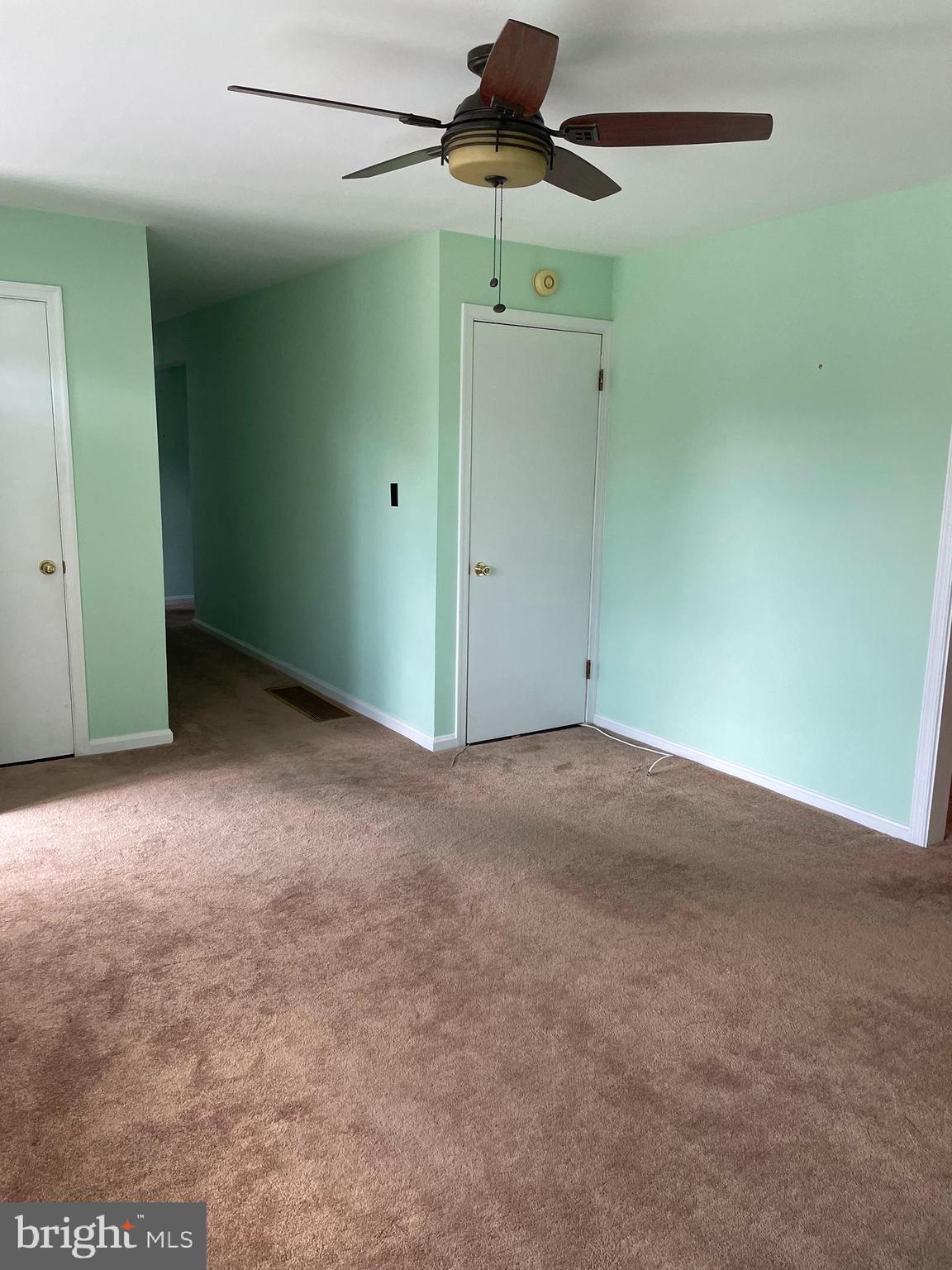 42356 Stumptown Road Leesburg, VA 20176 - Photo 12 of 19 Gallery Image 12