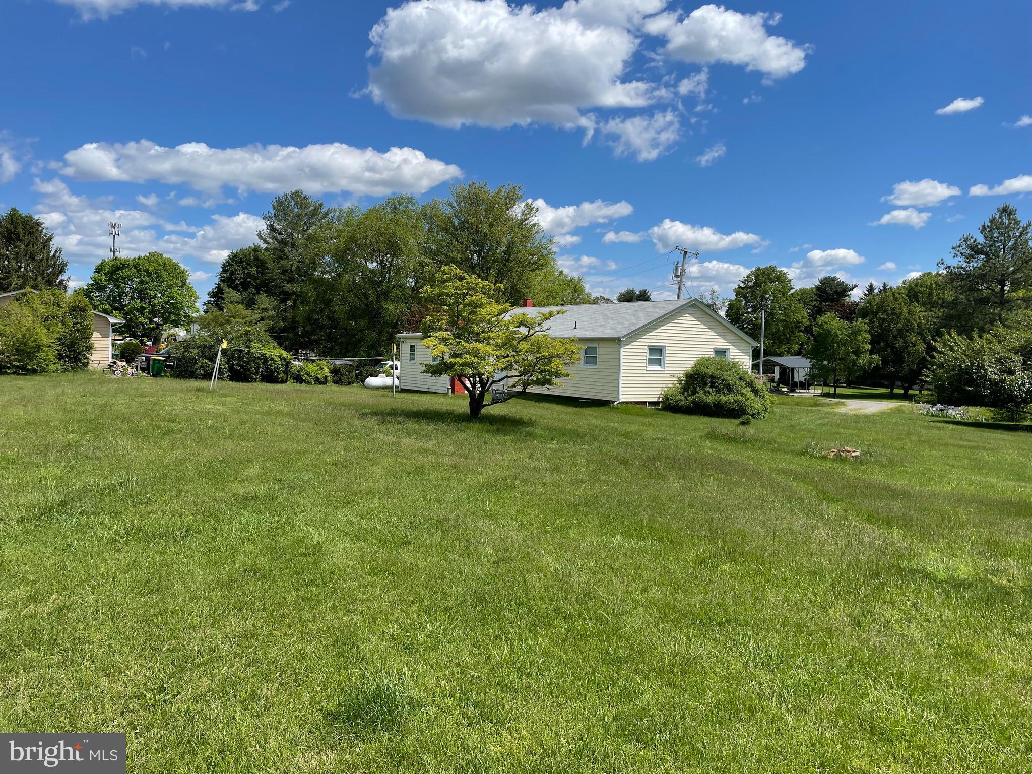 42356 Stumptown Road Leesburg, VA 20176 - Photo 4 of 19 Gallery Image 4