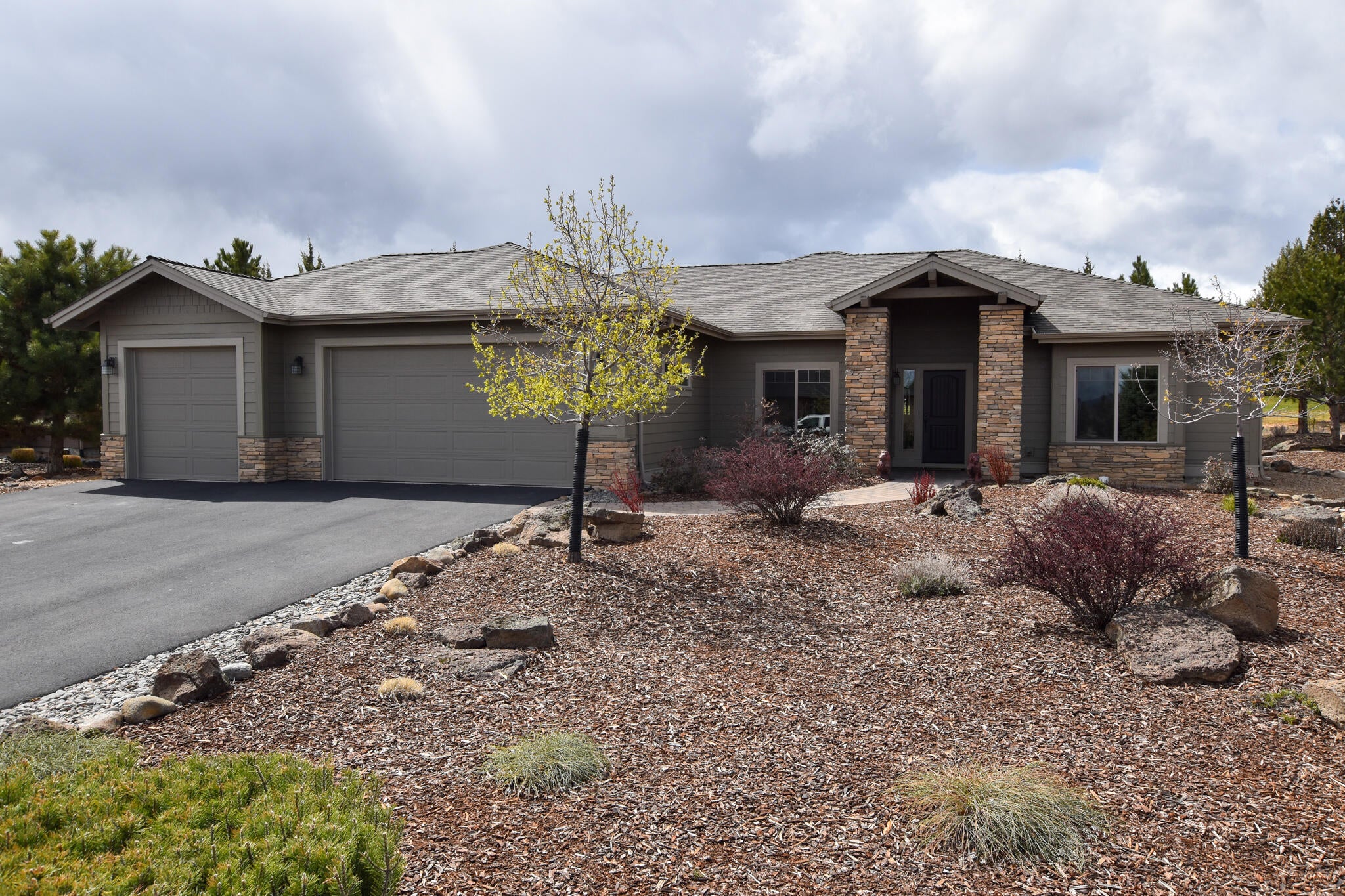 775 Ribbon Falls Road Redmond, OR 97756 - Photo 1 of 39 #2