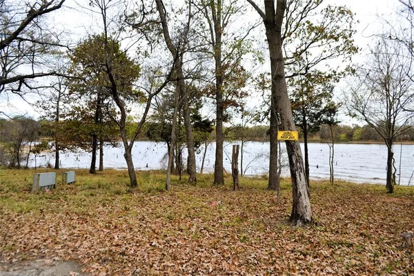 $305,000 | 213 County Road 1997, Yantis, TX 75497