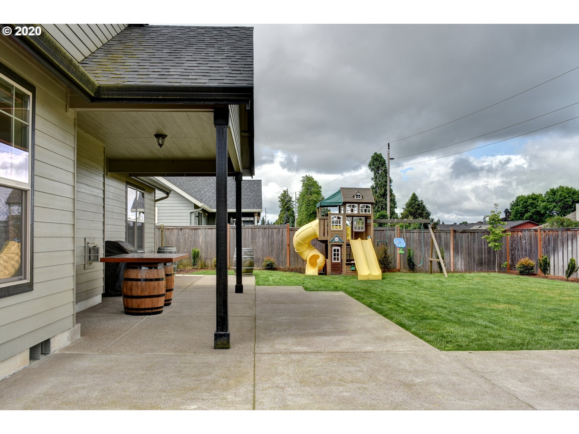 992 Riverstone Lane Springfield, OR 97477 - Photo 30 of 32