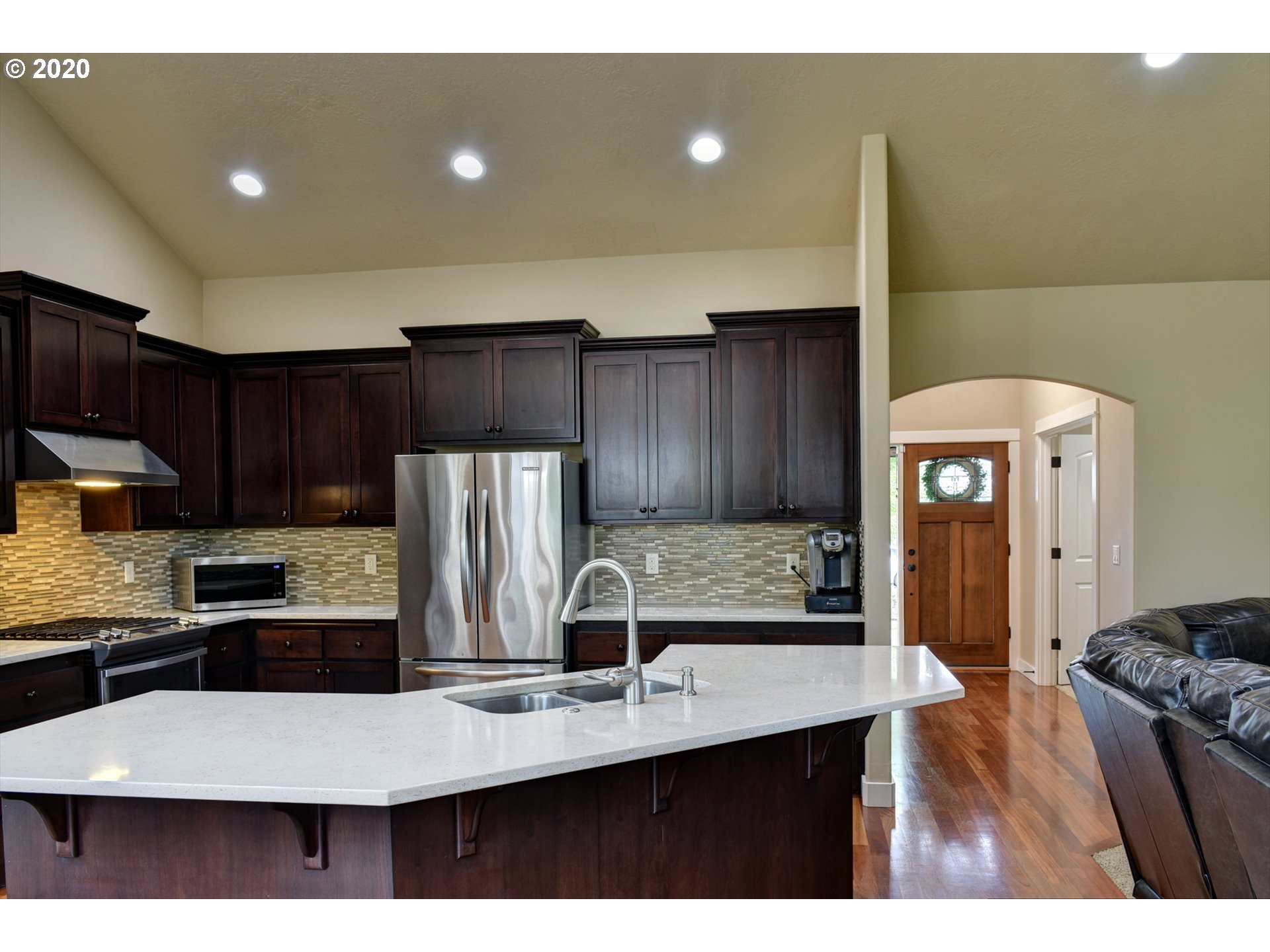 992 Riverstone Lane Springfield, OR 97477 - Photo 9 of 32