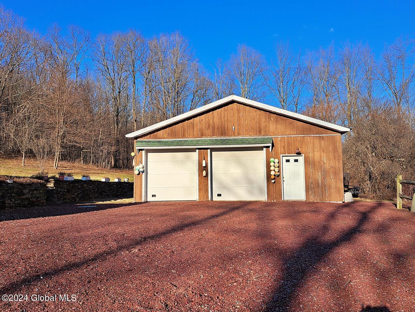 334 Middle Road Hebron, NY 12865 - Photo 9 of 78 20240112_141609