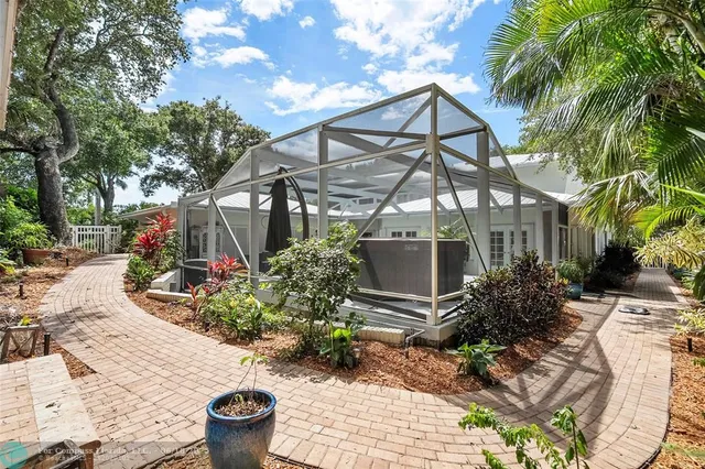 $2,335,500 | 33 Rio Vista Drive, Stuart, FL 34996