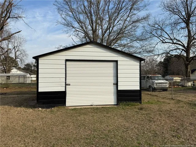 $118,000 | 120 Allen Avenue, Red Springs, NC 28377