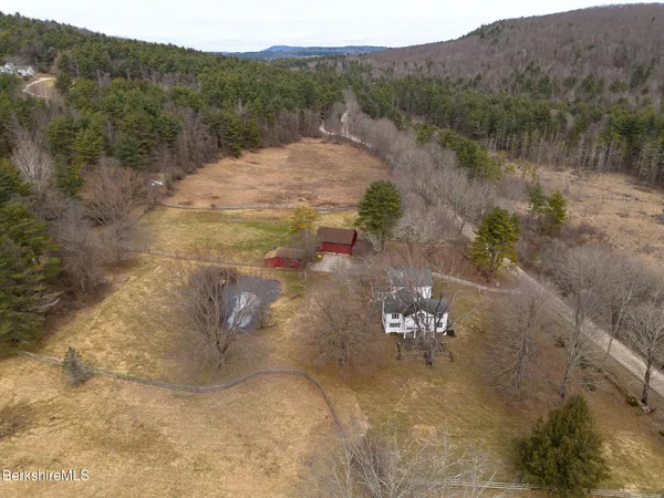 $1,650,000 | 605 Cross Road To Canaan Valley Road, New Marlborough, MA 01259