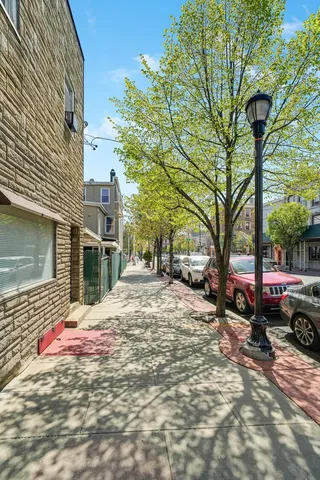 $355,000 | 609 New York Avenue, Unit 2L, Union City, NJ 07087