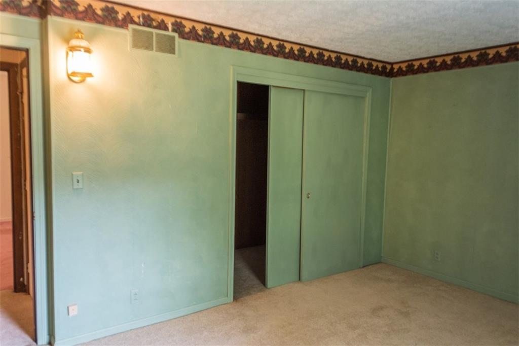 8588 South John Butler Road Columbus, IN 47201 - Photo 33 of 60