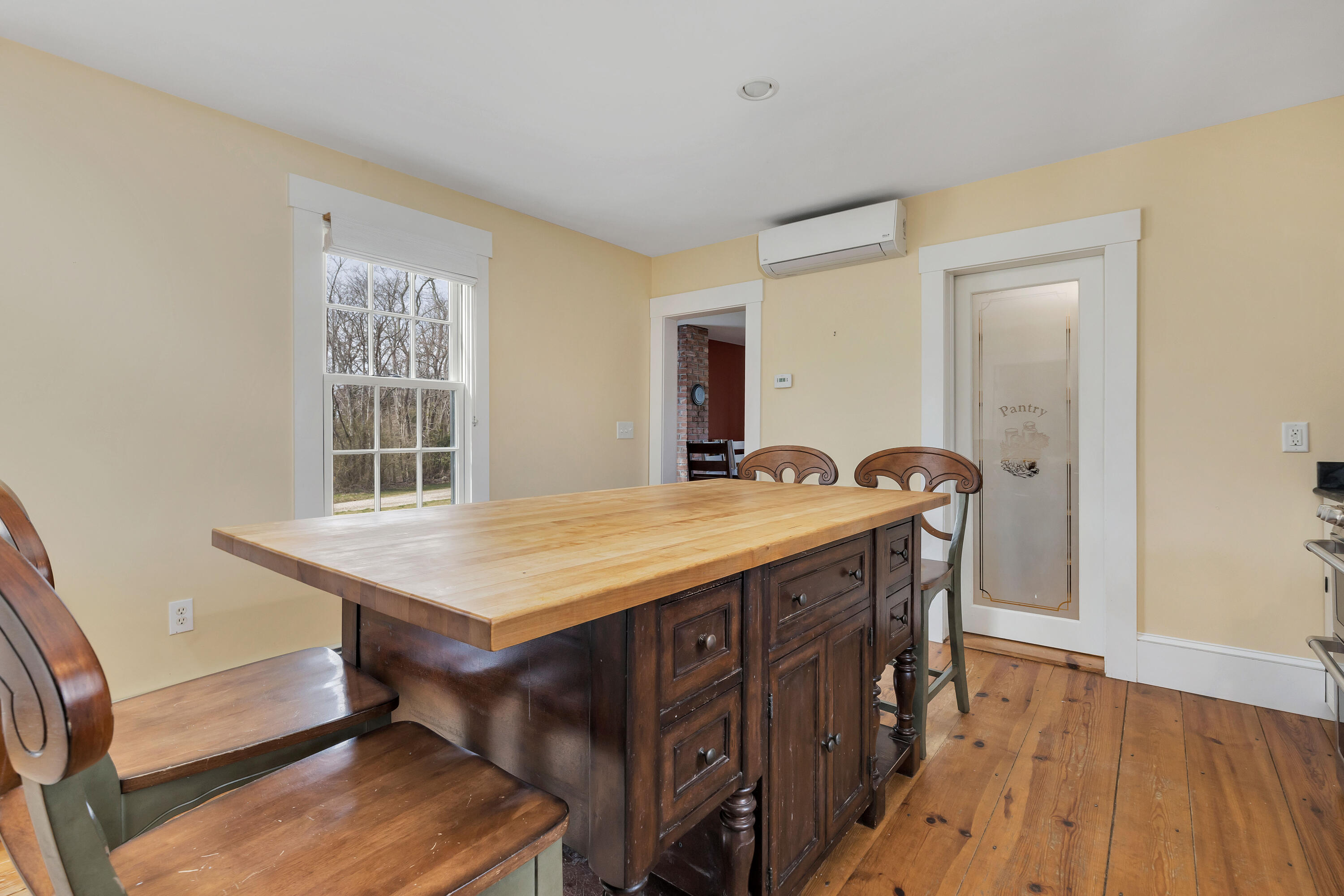 251 Tonset Road Orleans, MA 02653 - Photo 27 of 61 251tonLR-13