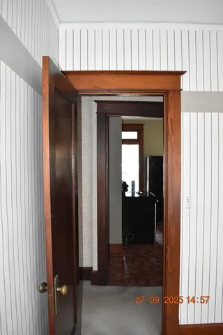 a view of front door with a couch