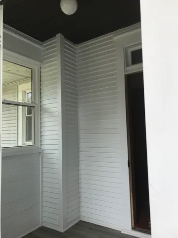 a view of front door