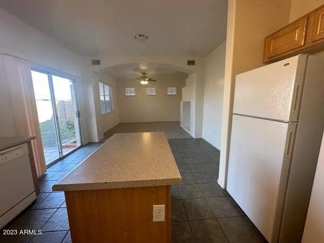 $1,895 | 2842 South 106th Place, Mesa, AZ 85212