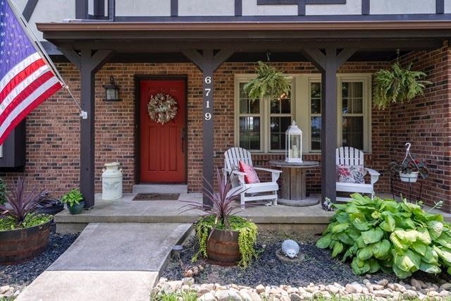 6719 Springdale Road Cincinnati, OH 45247 - Photo 3 of 33