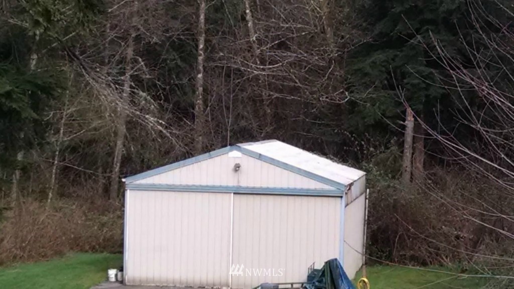 9710 Tveit Road Arlington, WA 98223 - Photo 5 of 20