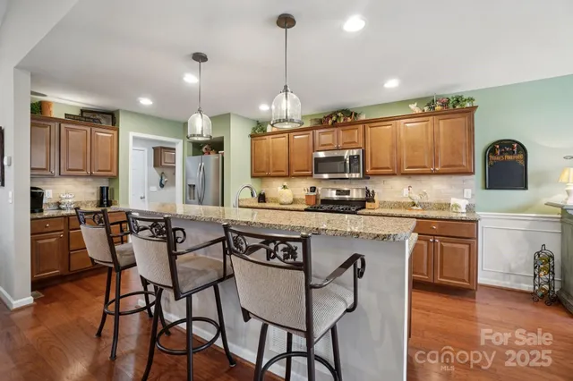 $549,900 | 98 Asher Lane, Etowah, NC 28729