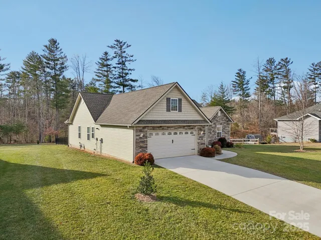 $549,900 | 98 Asher Lane, Etowah, NC 28729