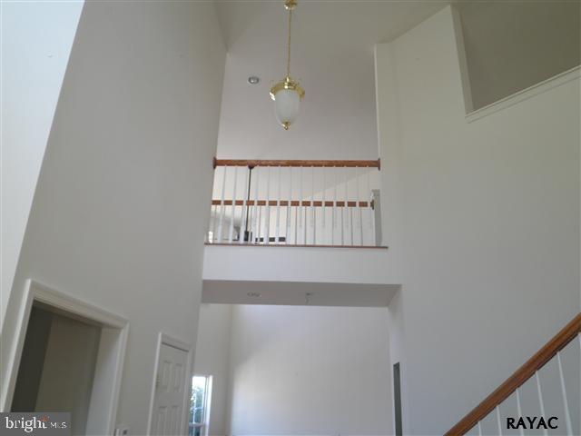 286 Maple Drive Hanover, PA 17331 - Photo 7 of 17 Gallery Image 7