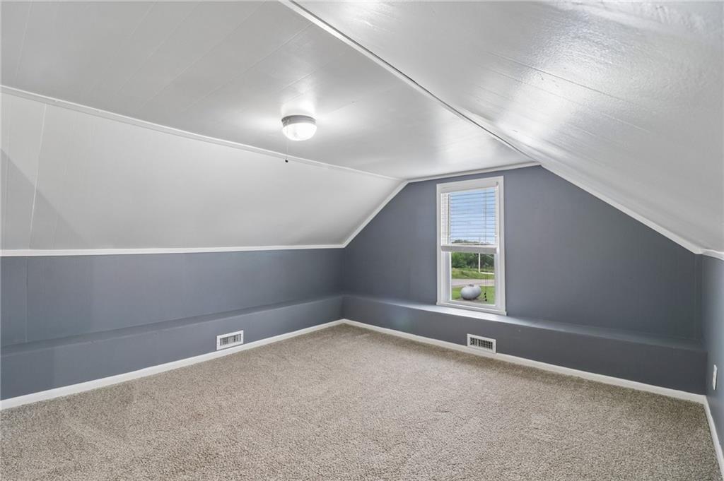 307 East 1100th Road Baldwin City, KS 66006 - Photo 24 of 41