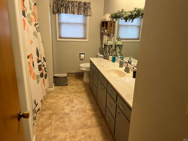 $225,000 | 222 West Andrews Street, Monroe, IN 46772