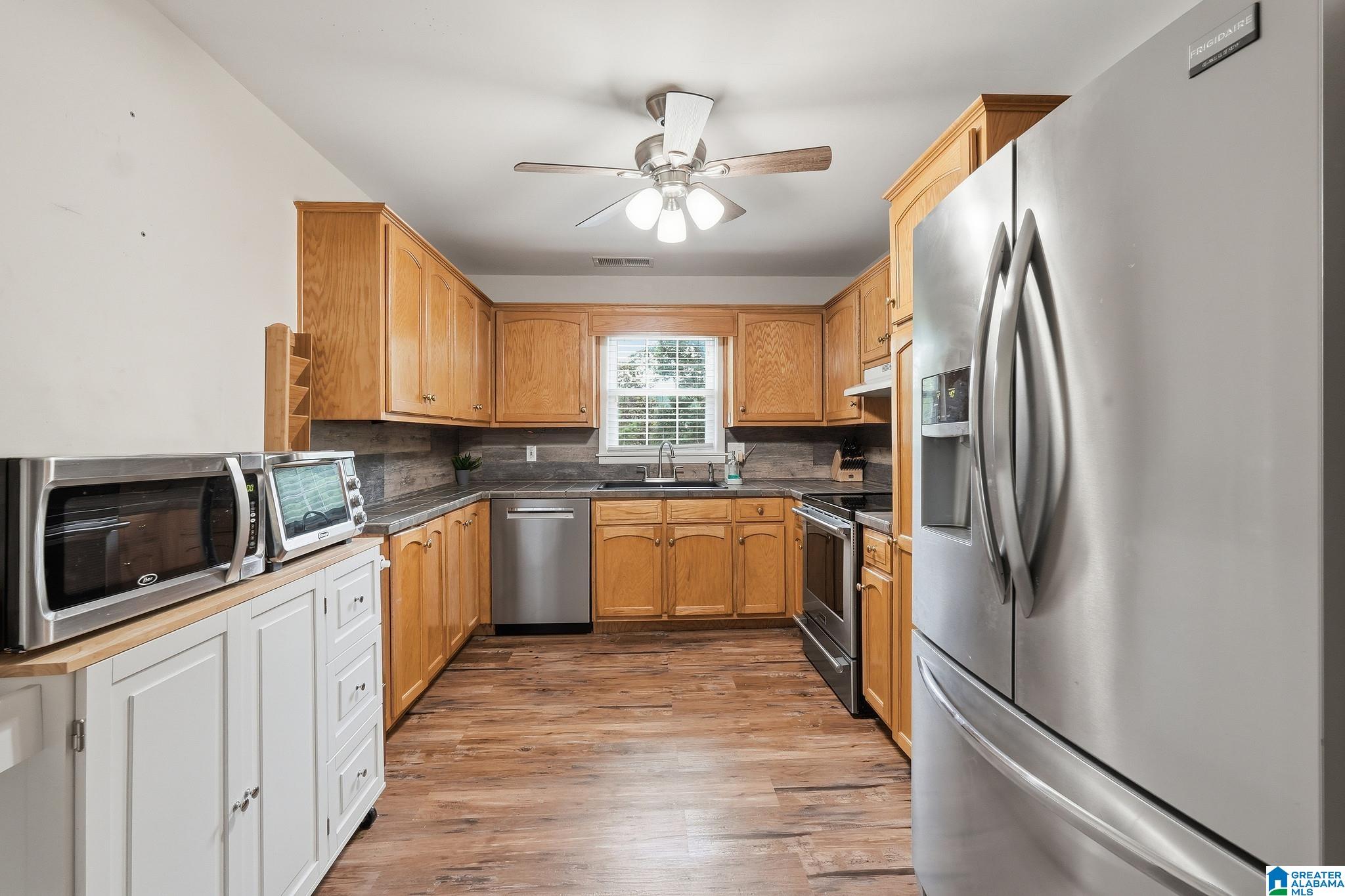 5400 Pine Road Pinson, AL 35126 - Photo 8 of 46