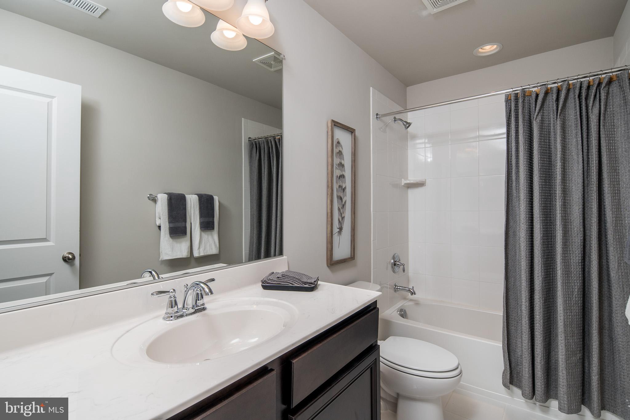 6440 Hanover Road Hanover, MD 21076 - Photo 15 of 29 Secondary Bath