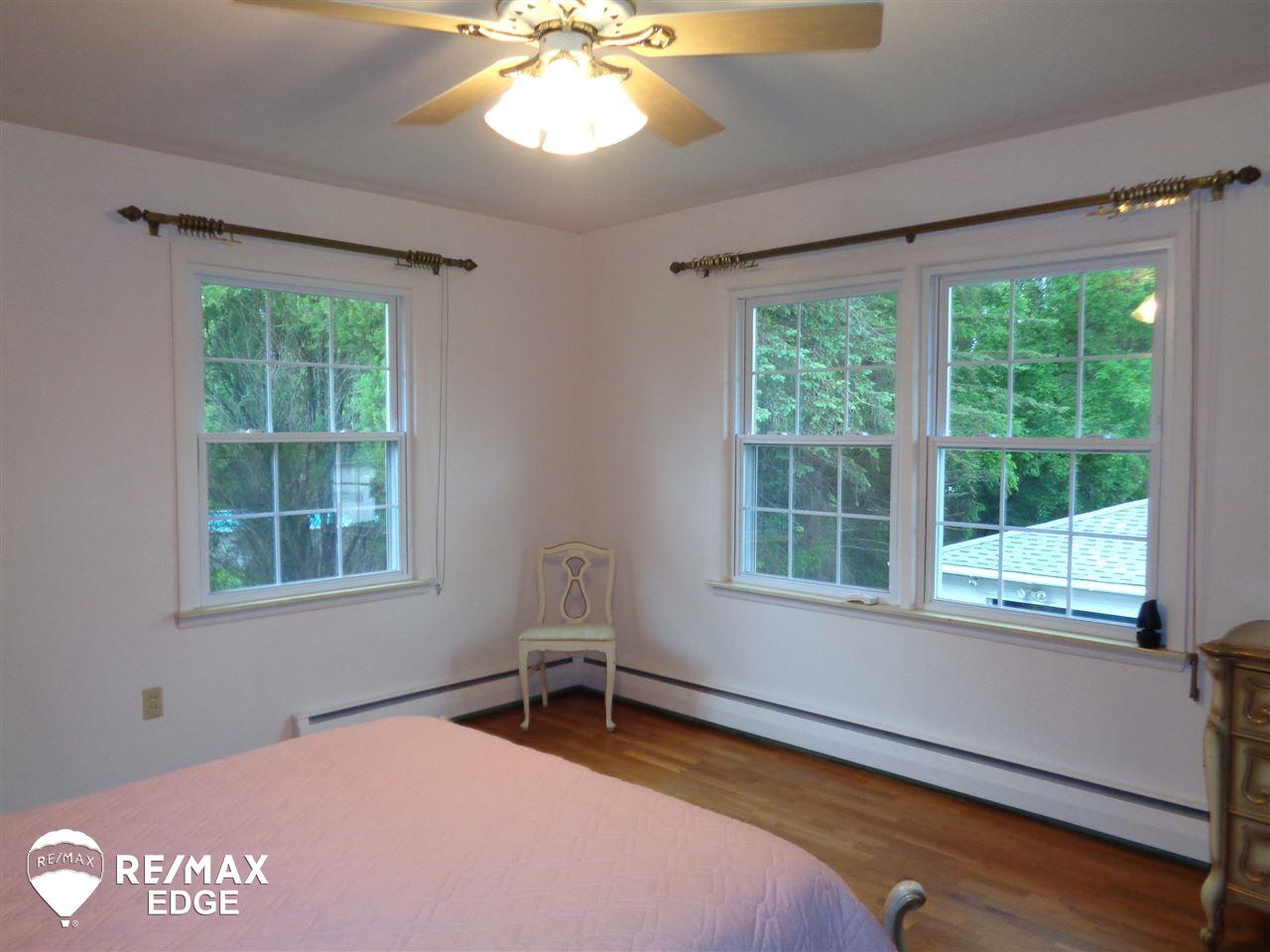 6459 Davison Road Burton, MI 48509 - Photo 15 of 47