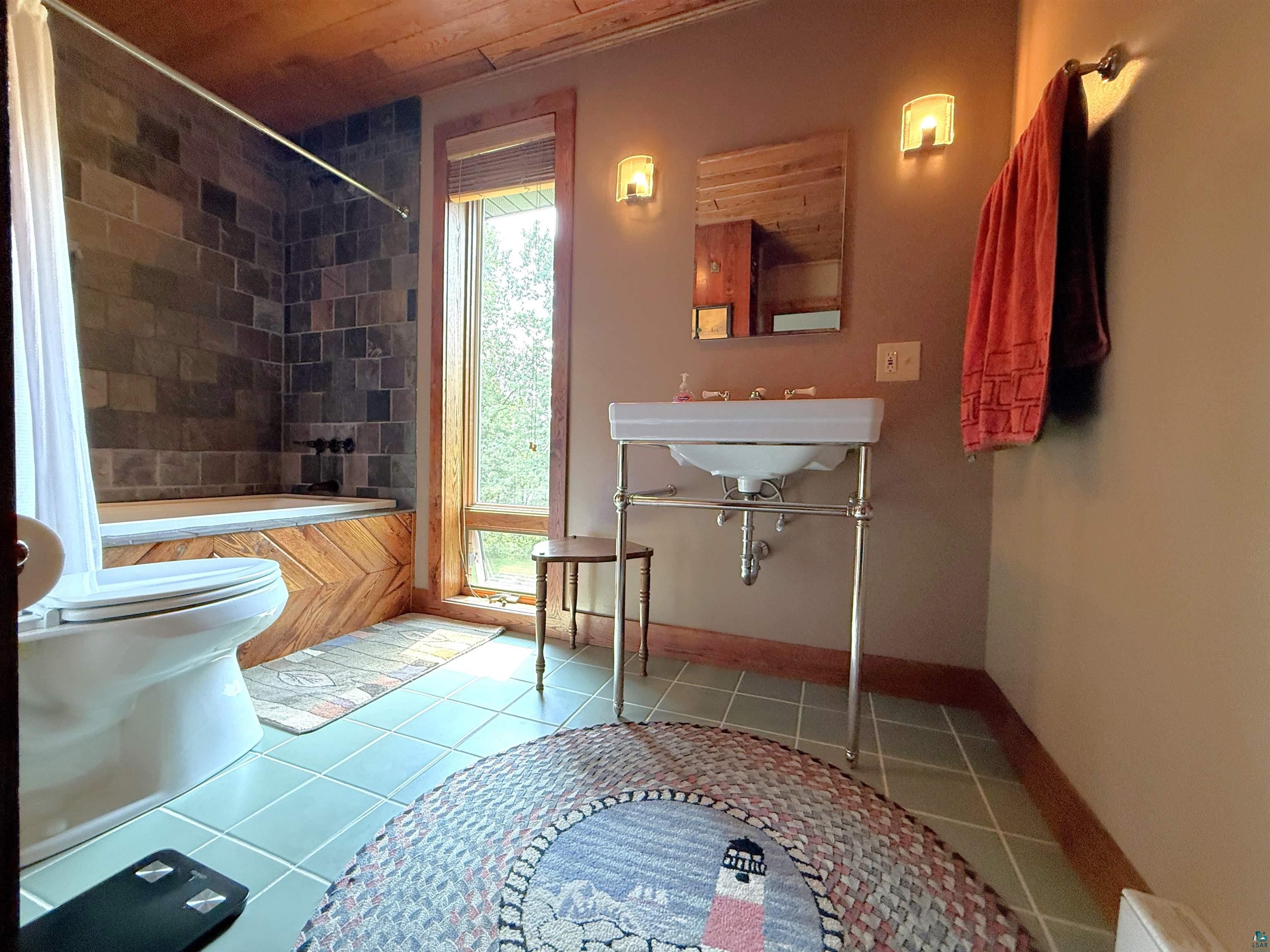 8468 North Ahlstrand Road Embarrass, MN 55732 - Photo 16 of 51
