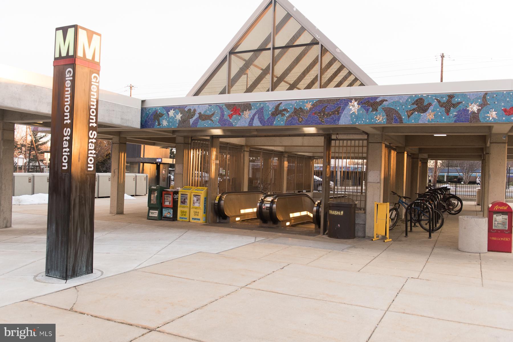 12205 Goodhill Road Silver Spring, MD 20902 - Photo 33 of 35 a view of parking area with window