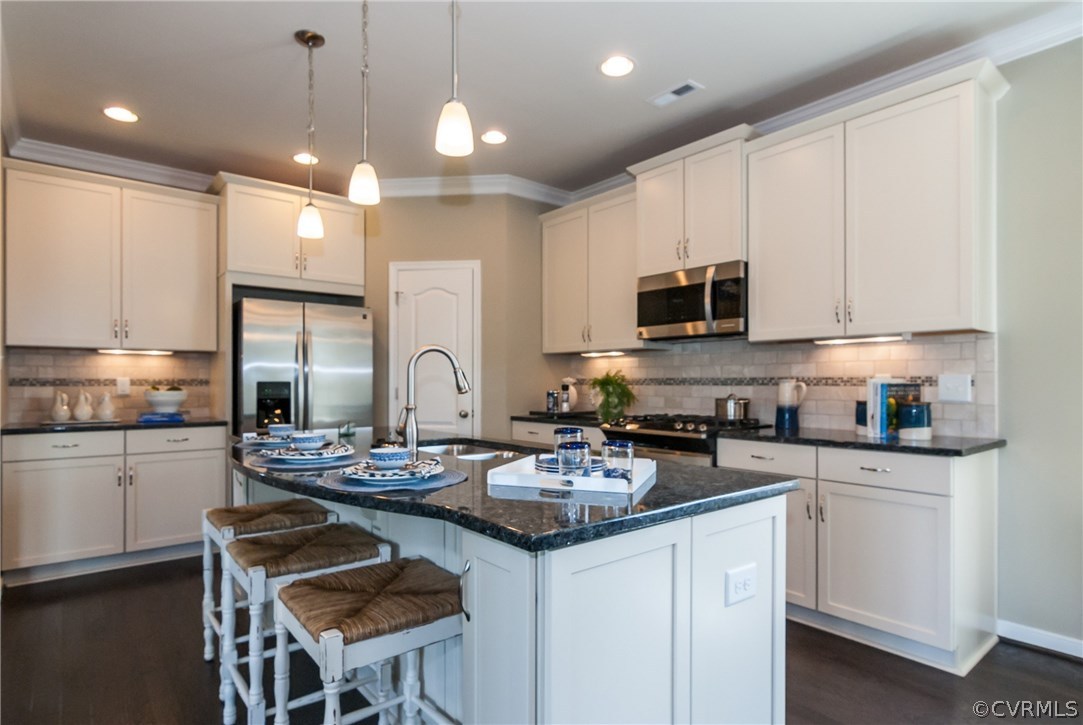 5736 Rohan Court Moseley, VA 23120 - Photo 11 of 38 Gallery Image 11