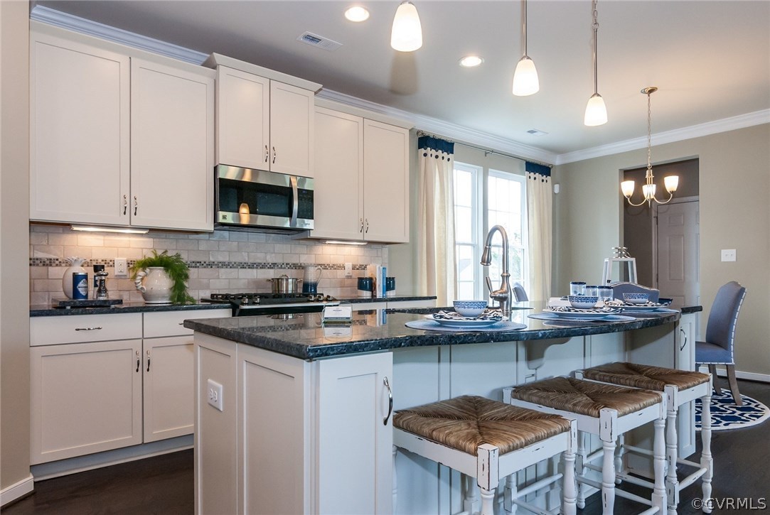 5736 Rohan Court Moseley, VA 23120 - Photo 13 of 38 Gallery Image 13