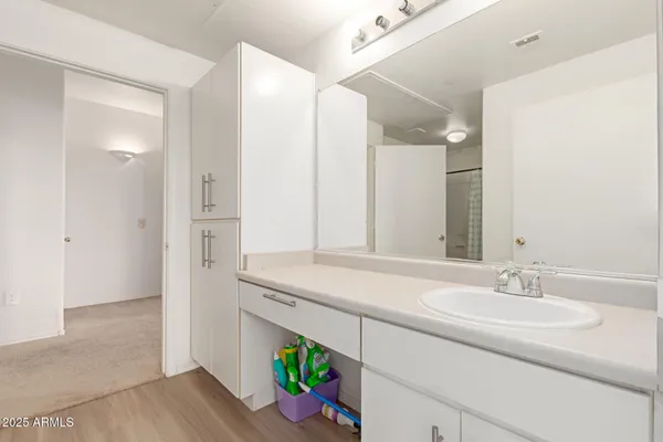$290,000 | 3302 North 7th Street, Unit 137, Phoenix, AZ 85014