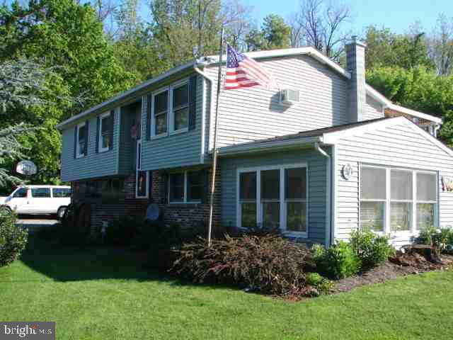 65 Kutz Road Carlisle, PA 17015 - Photo 1 of 10 Gallery Image 1