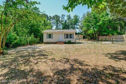 24 Sanders Road Wilmington, NC 28412 - Photo 3 of 28 Set on .40 acre near River Road Park, shops, restaurants, school and close to Carolina Beach.