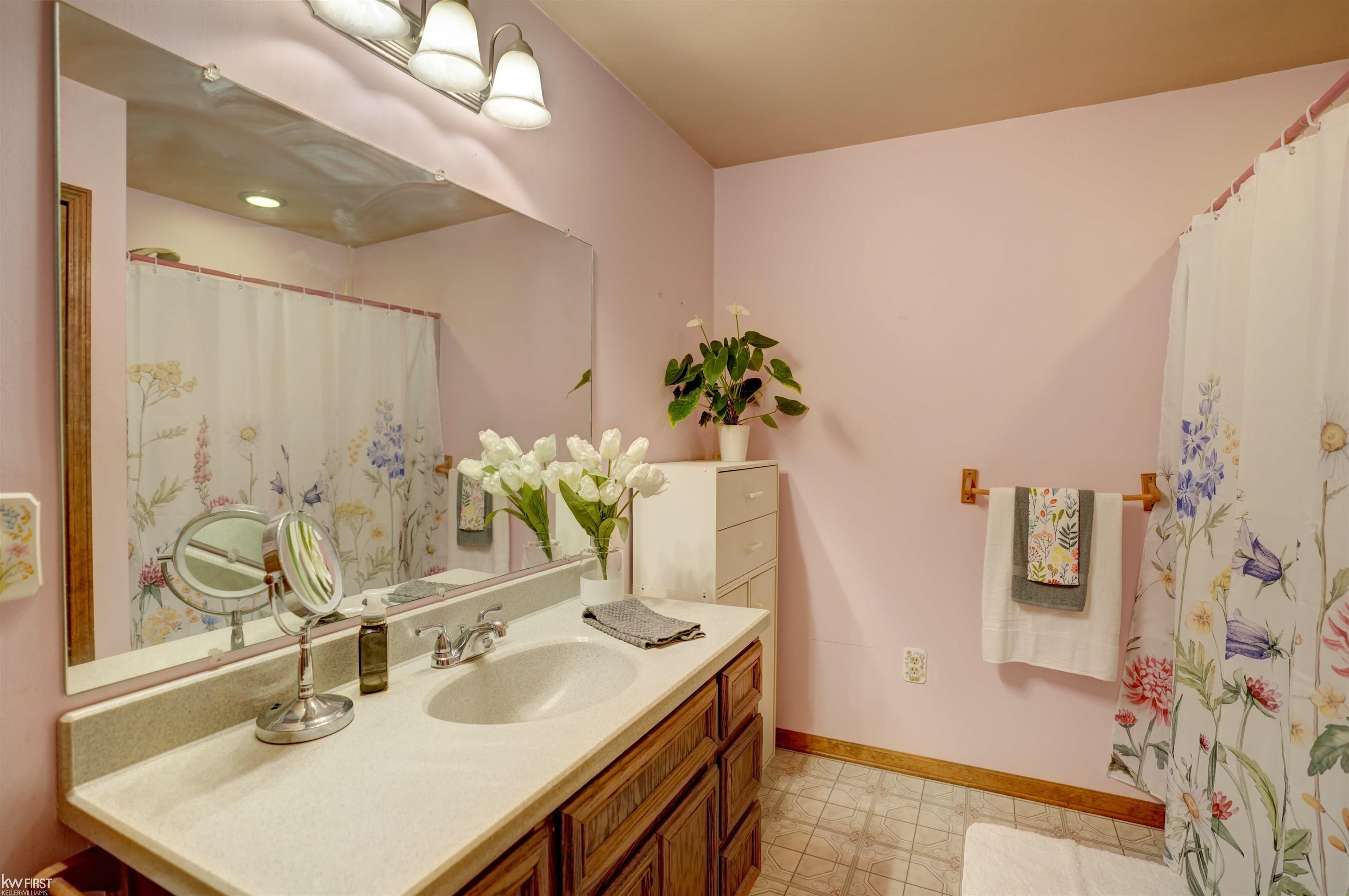 3641 Timber Ridge Drive Metamora, MI 48455 - Photo 26 of 75 50174992-62158e8f-6f17-4816-8aa1-804e9b05e2ae.JPG