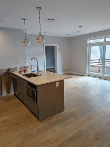 $3,800 | 1650 Commonwealth Avenue, Unit 304, Boston, MA 02135