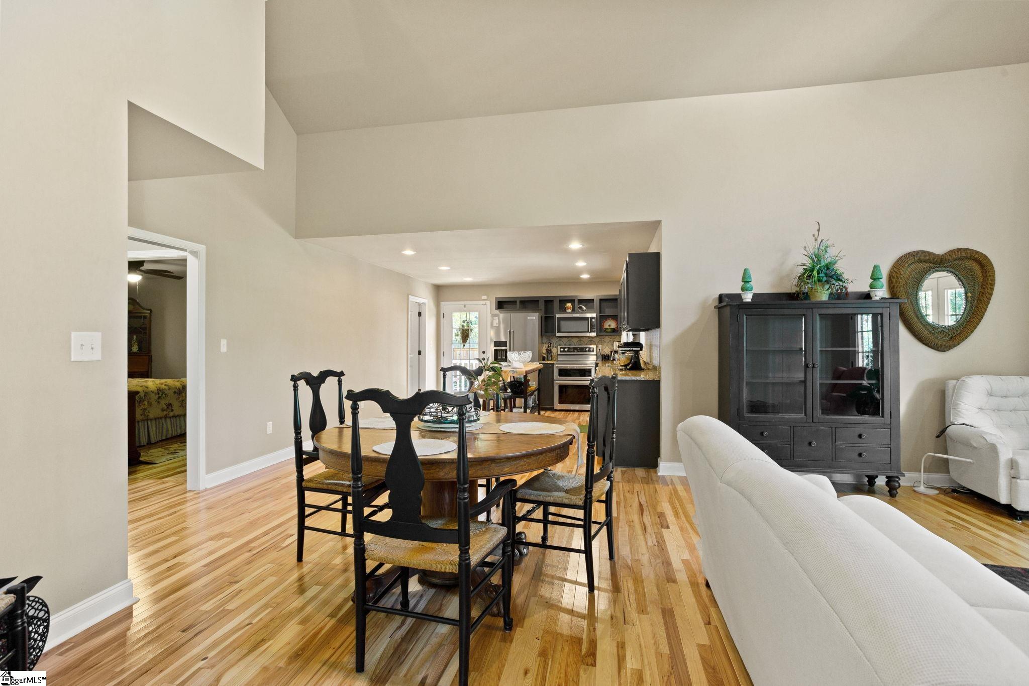 259 Inn Circle Fountain Inn, SC 29644 - Photo 11 of 47