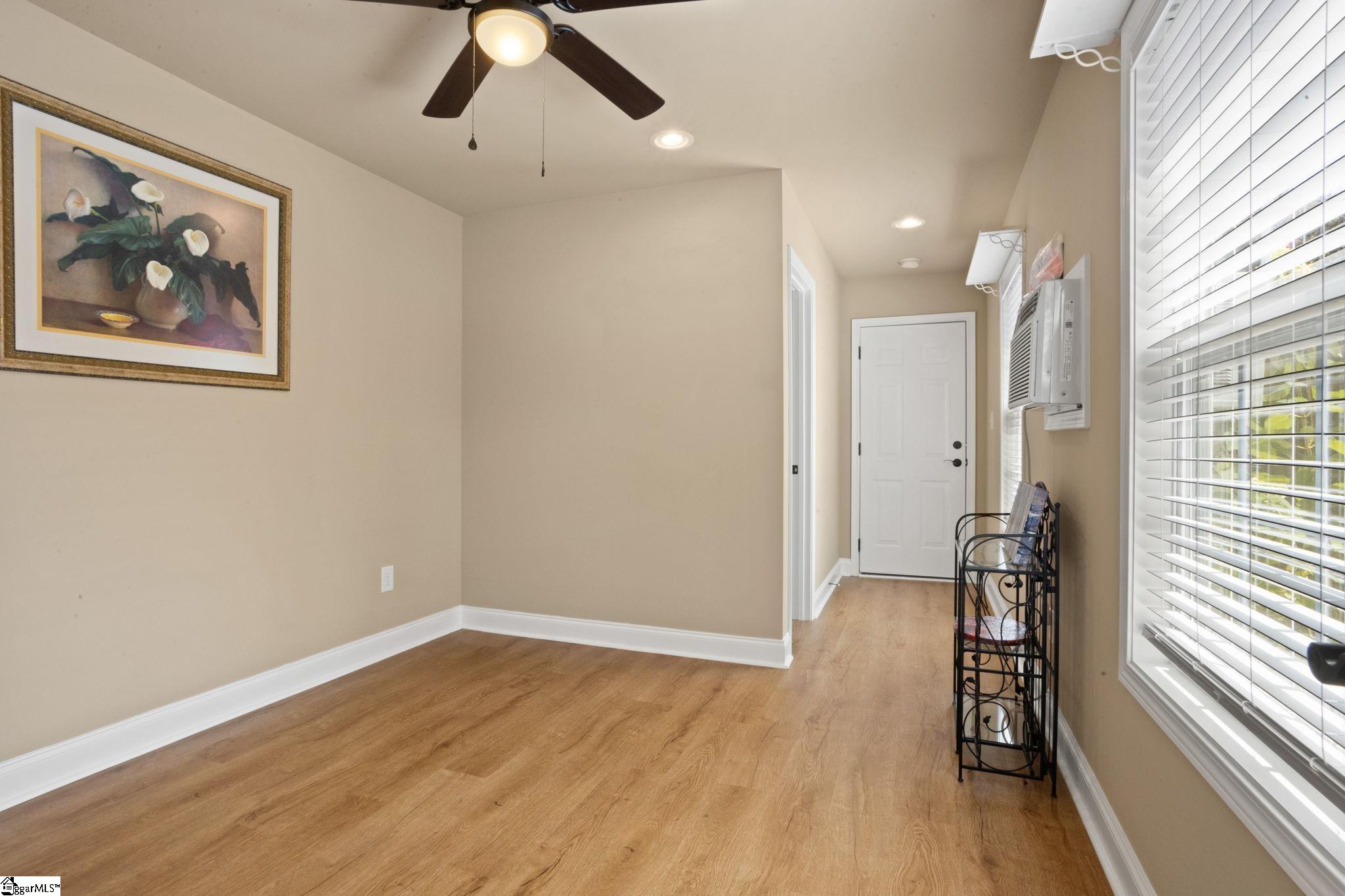 259 Inn Circle Fountain Inn, SC 29644 - Photo 32 of 47