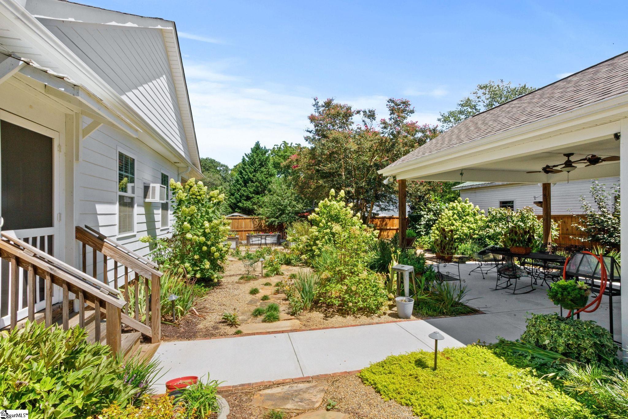 259 Inn Circle Fountain Inn, SC 29644 - Photo 35 of 47