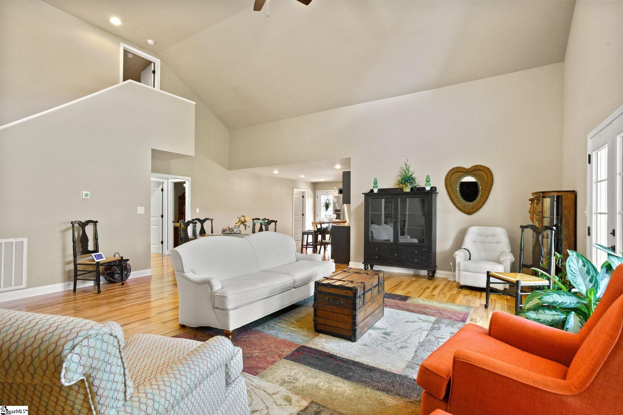 259 Inn Circle Fountain Inn, SC 29644 - Photo 7 of 47