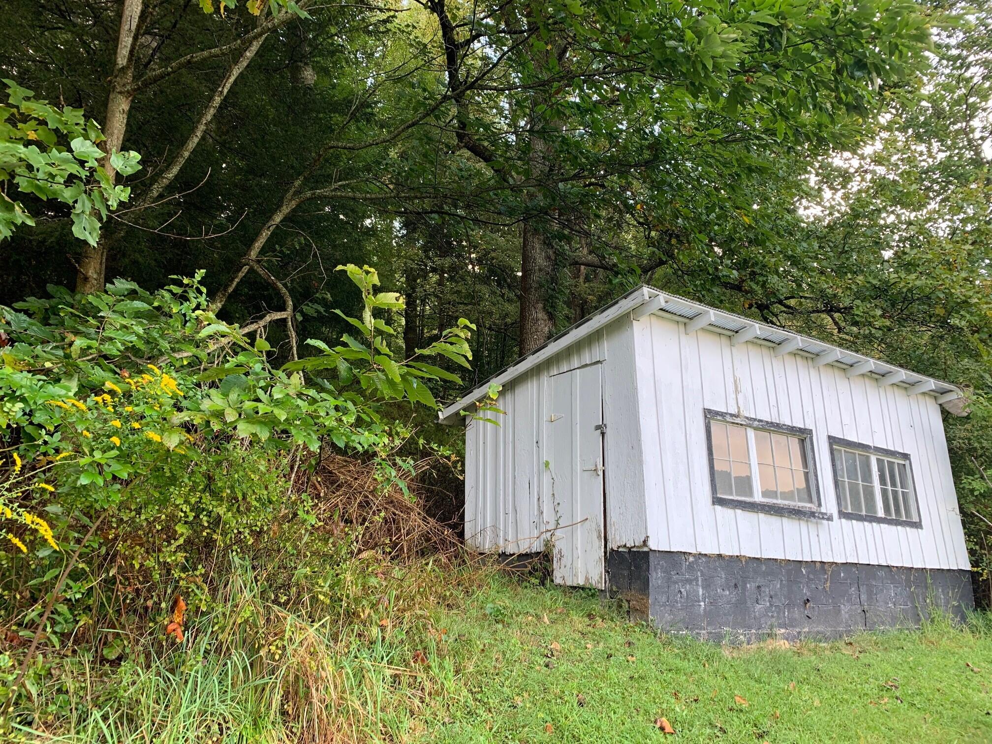 384 Crosier Road Rainelle, WV 25962 - Photo 11 of 30 Gallery Image 11