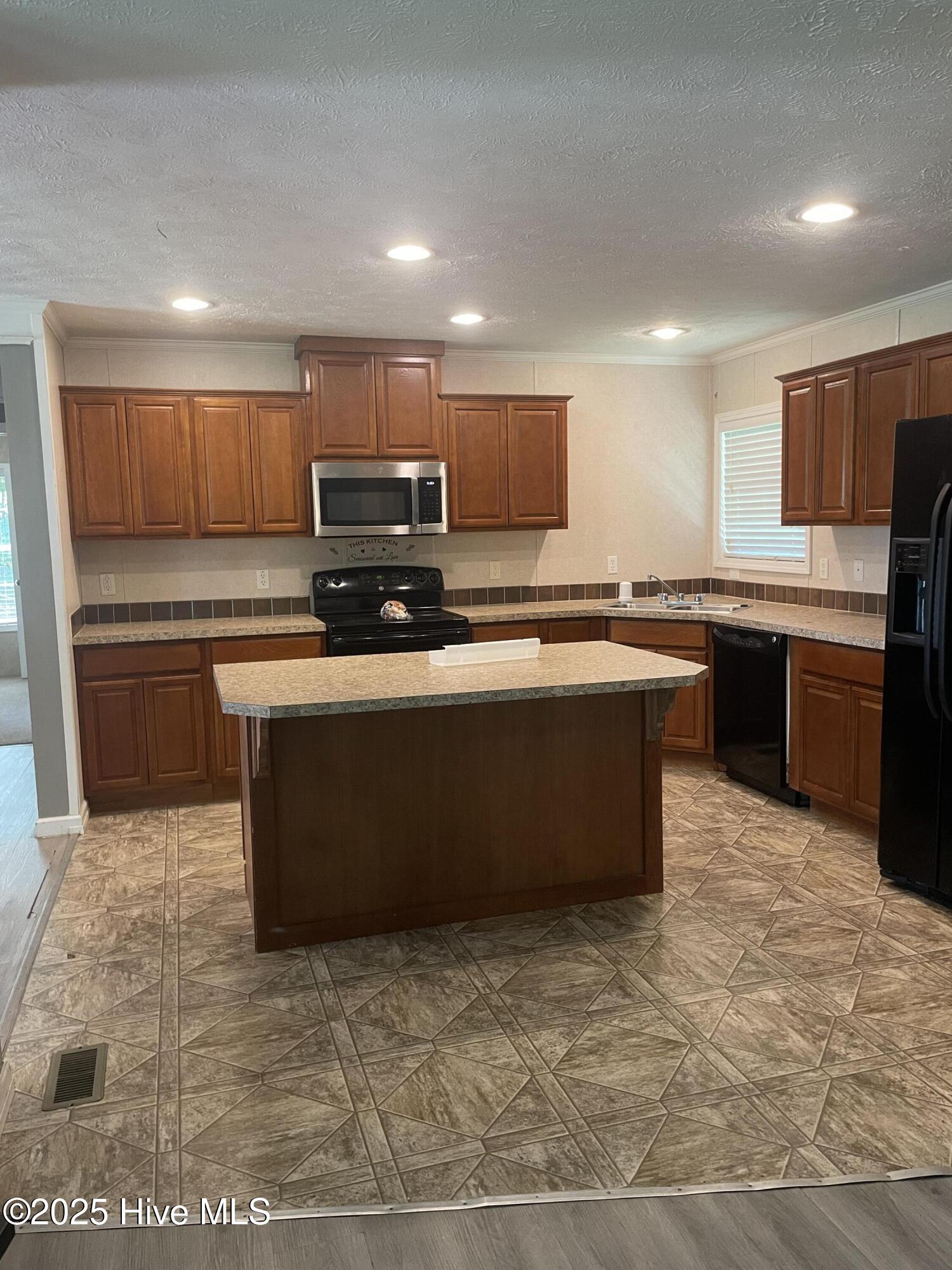 994 Snug Harbor Road Hertford, NC 27944 - Photo 9 of 24 kitchen