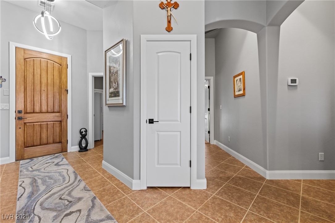 697 Cinco Court Mesquite, NV 89027 - Photo 7 of 59