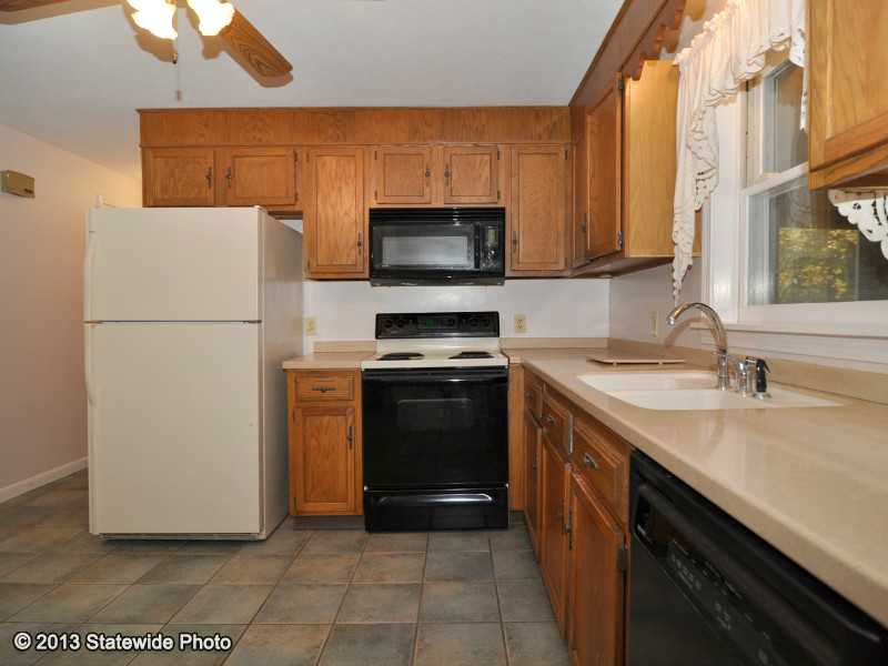 63 Stony Fort Road Exeter, RI 02874 - Photo 6 of 25 Kitchen.