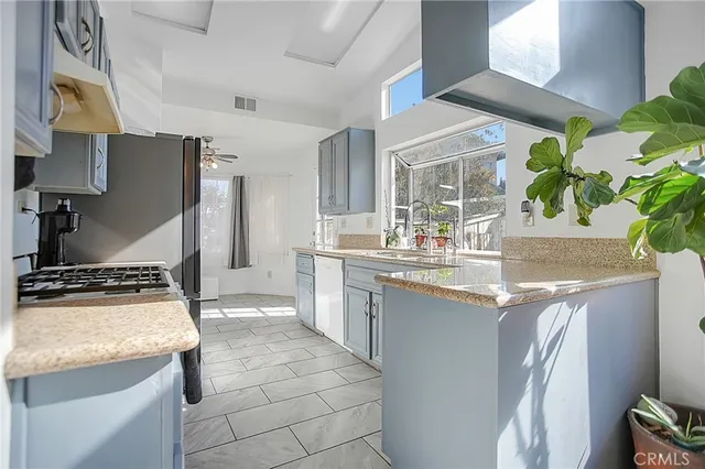 $459,900 | 14809 Snake River Court, Victorville, CA 92392